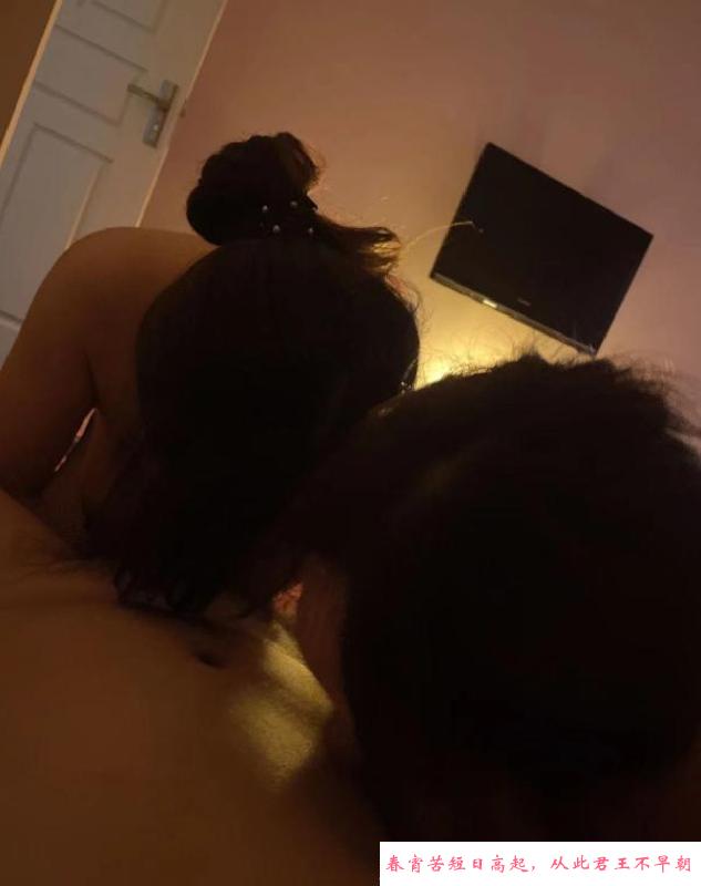 体验双飞姐妹 第1张
