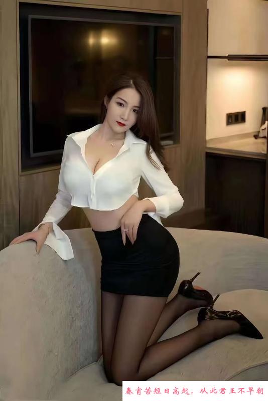 西青区风骚大奶妹 第2张