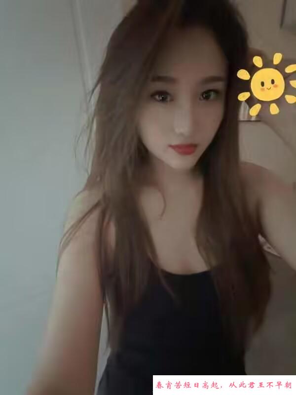 乖巧性感美女 第1张