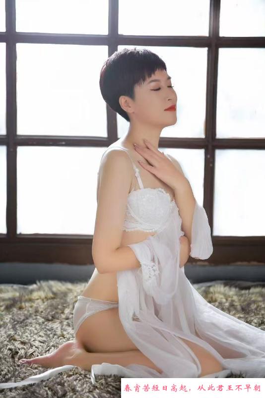 琪琪小妹 第1张
