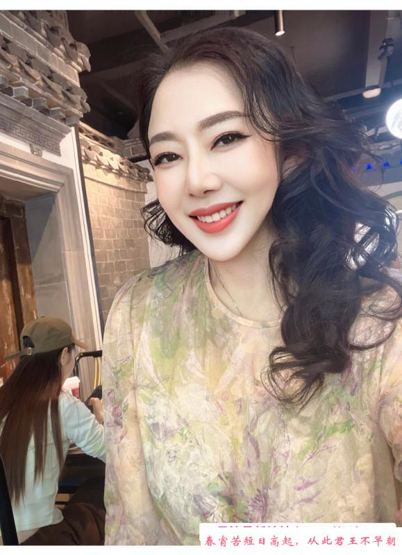 秦淮兼职温柔大奶少妇 第2张