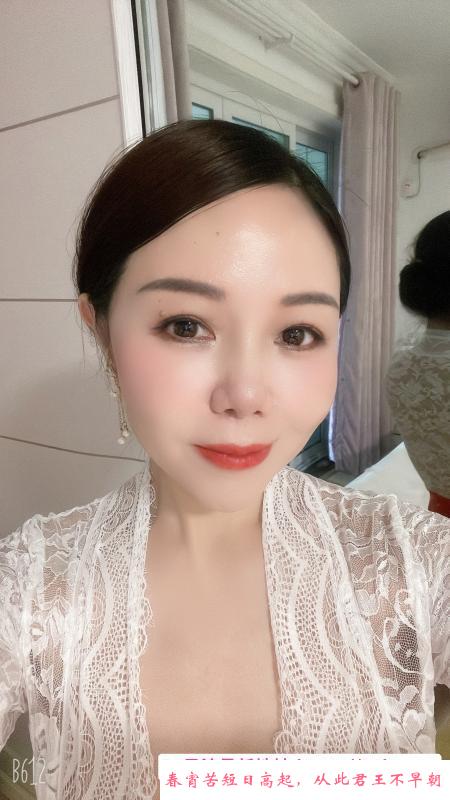 可以抱着做的大胸妹 第3张
