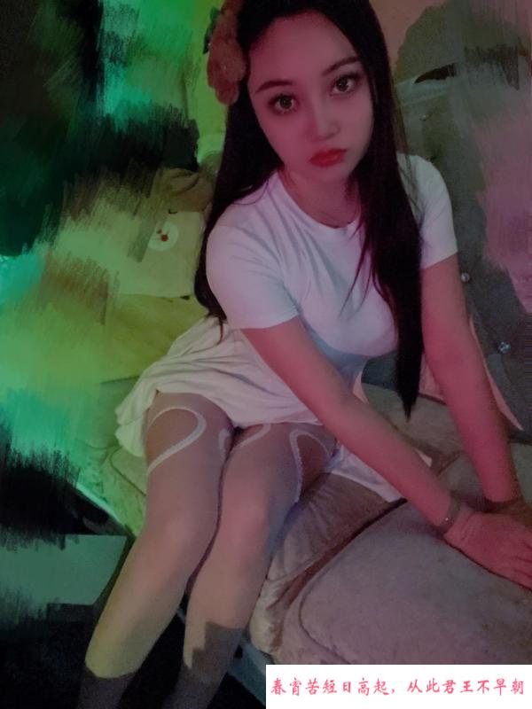 和平美女小红 第1张