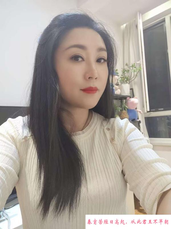 五官端正少妇 第2张
