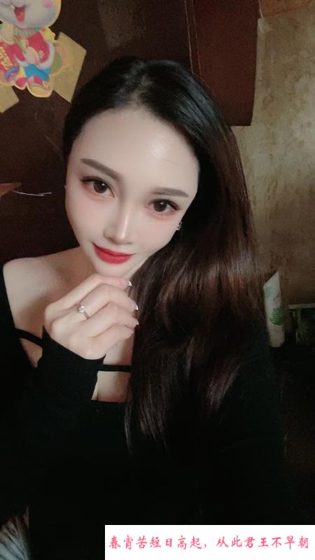 南方风韵犹存美乳娘 第3张