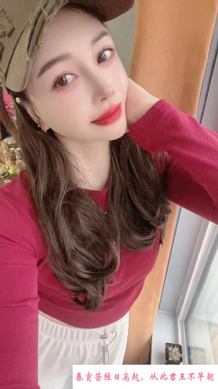 南方风韵犹存美乳娘 第4张