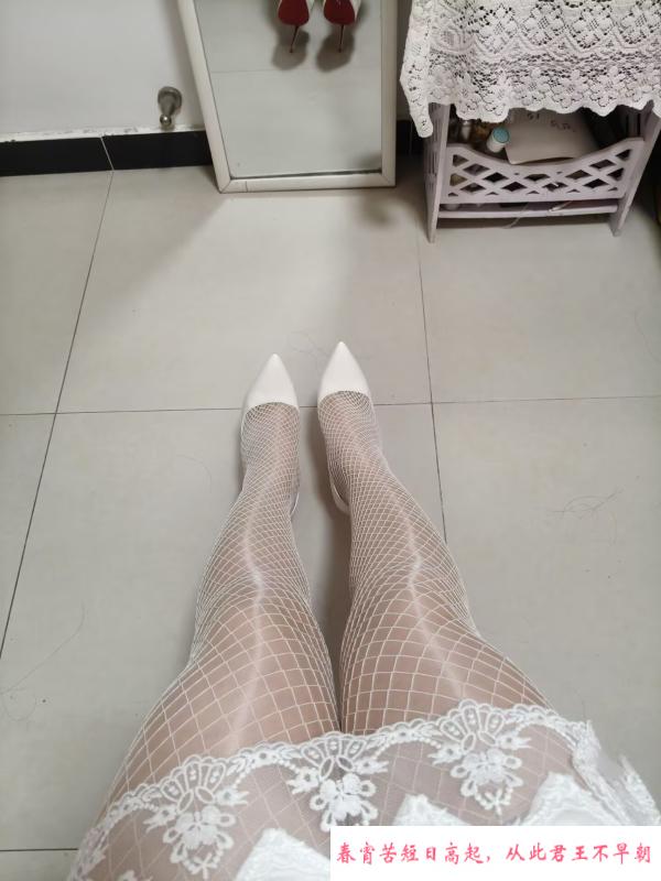 性感肥臀小姐姐 第1张