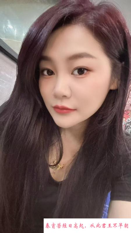 白哲性感小骚妇 第3张