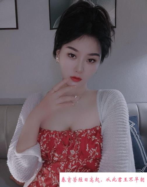 思明区巨乳嫩妹朵朵 第1张