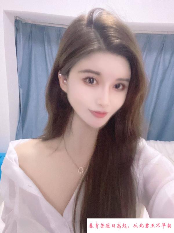 后入肤白貌美小嫩妹 第2张