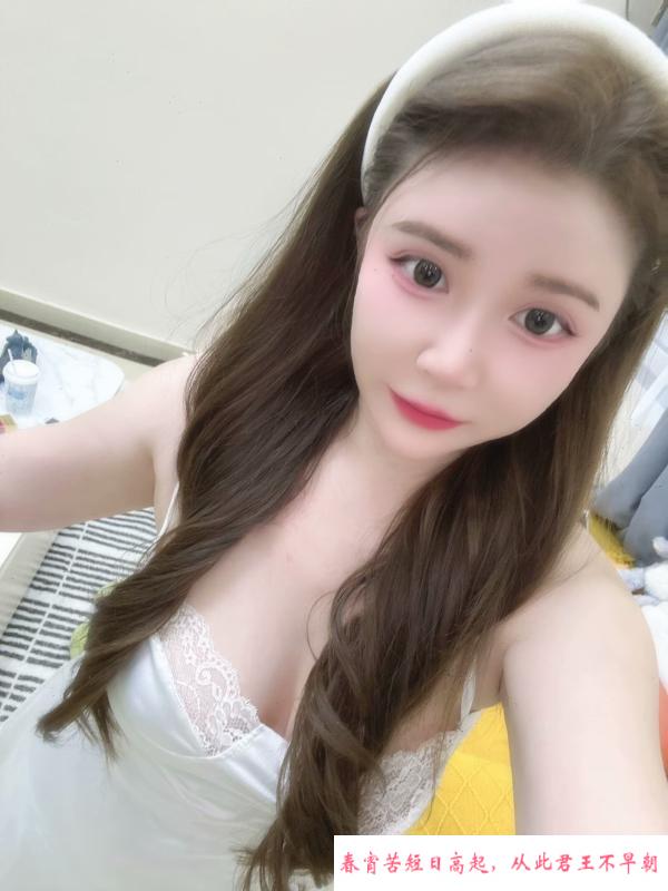 武侯区大胸妹 第1张