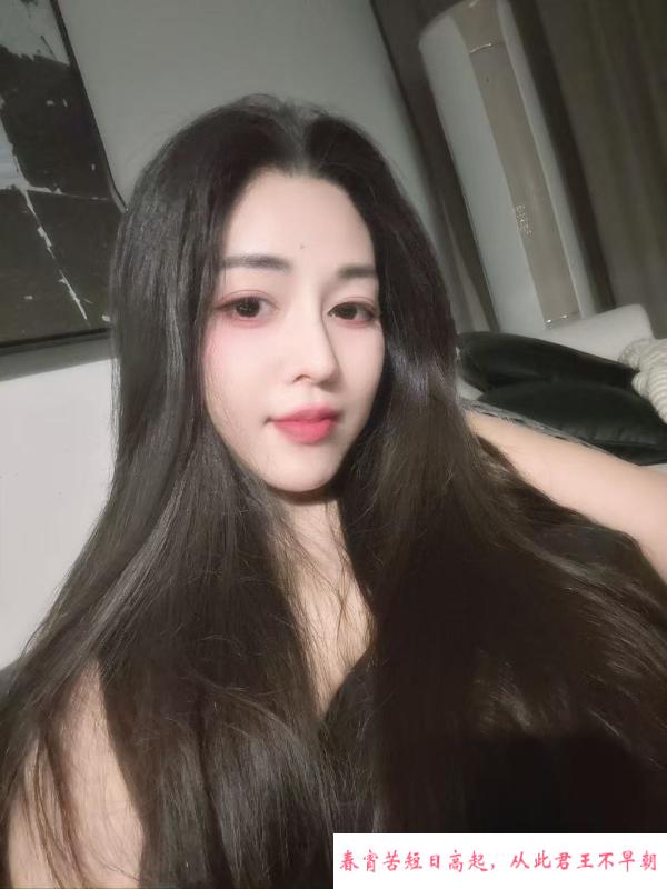 丰满性感翘臀颜值老师 第3张