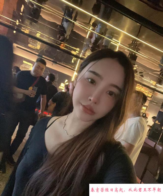 模特白雪 第2张