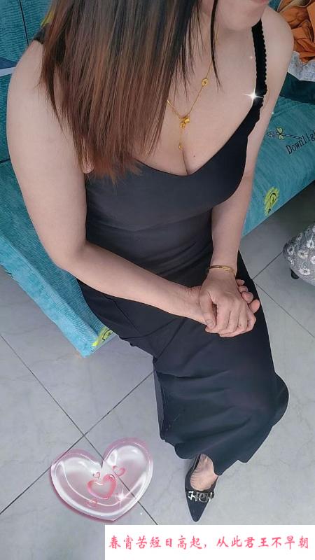性感风骚少妇 第3张