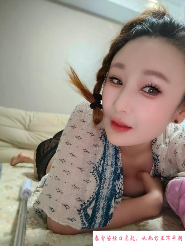昆山大奶性感美女 第3张