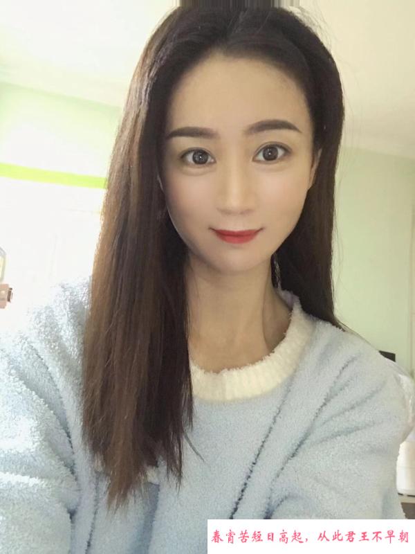 南坪美女 第1张