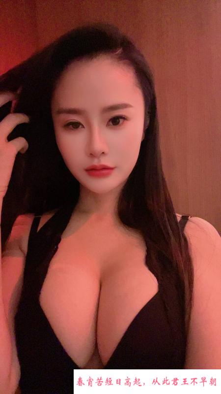 江宁大胸御姐尤美 第1张