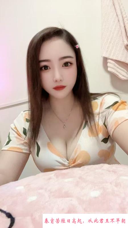 妩媚动人莉莉 第1张