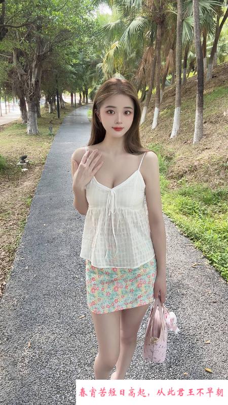 颜值大胸翘臀妹子 第3张
