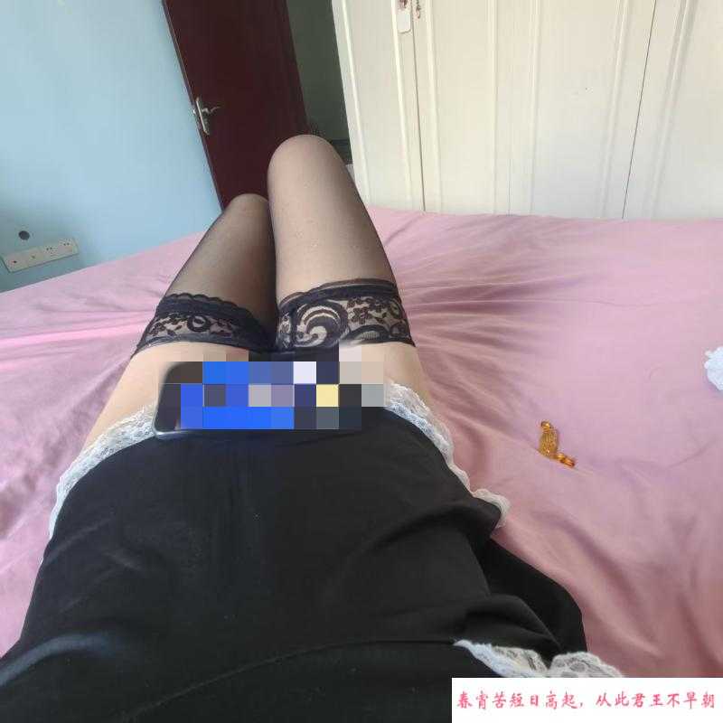 火炉长腿制服御姐 第1张