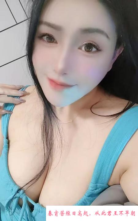 溪大熊性感活好美女 第1张