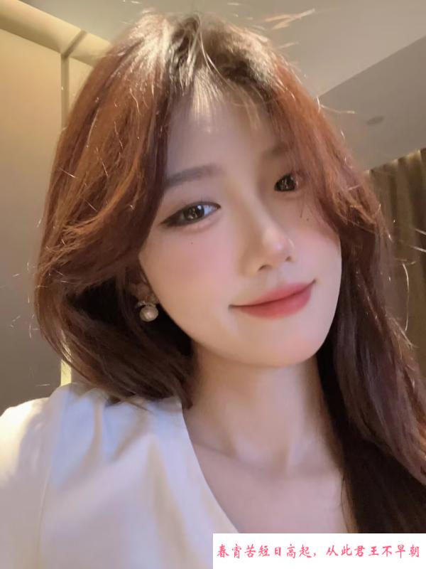性感知性包臀美女 第4张