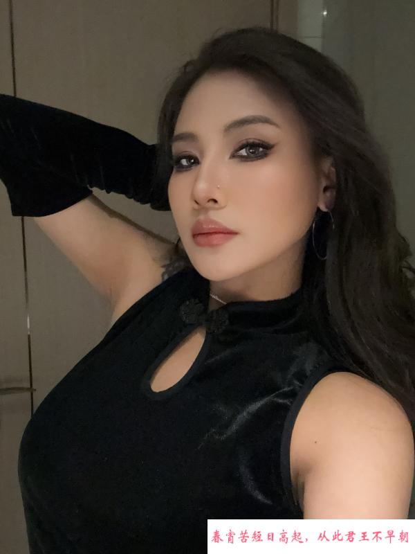 萧山会跳舞妖娆御姐 第1张