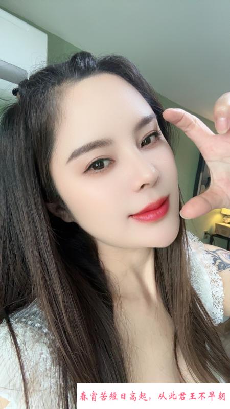 性感少妇诺兰 第1张