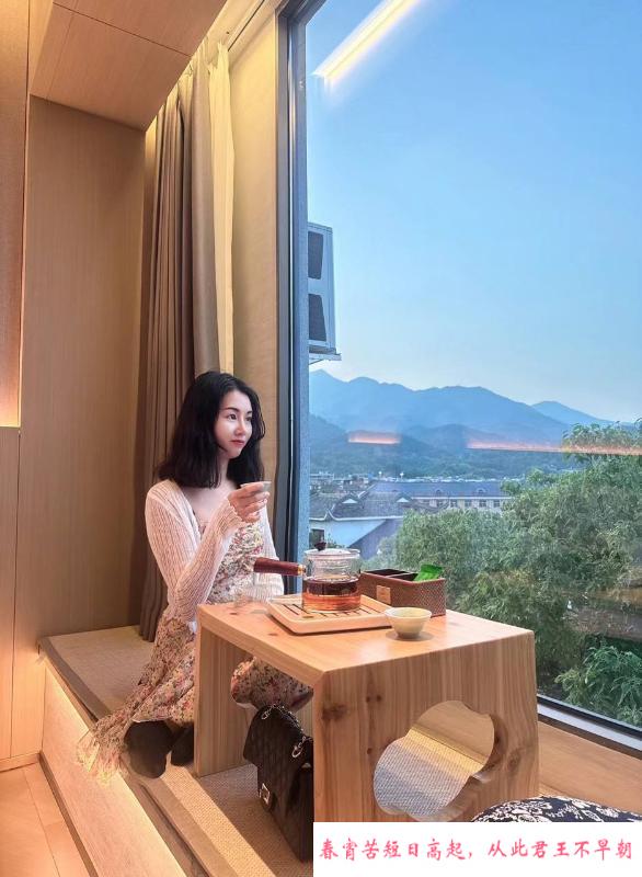禅城白皙美女 第2张