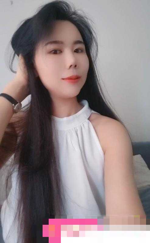 年轻长腿蜜儿 第1张