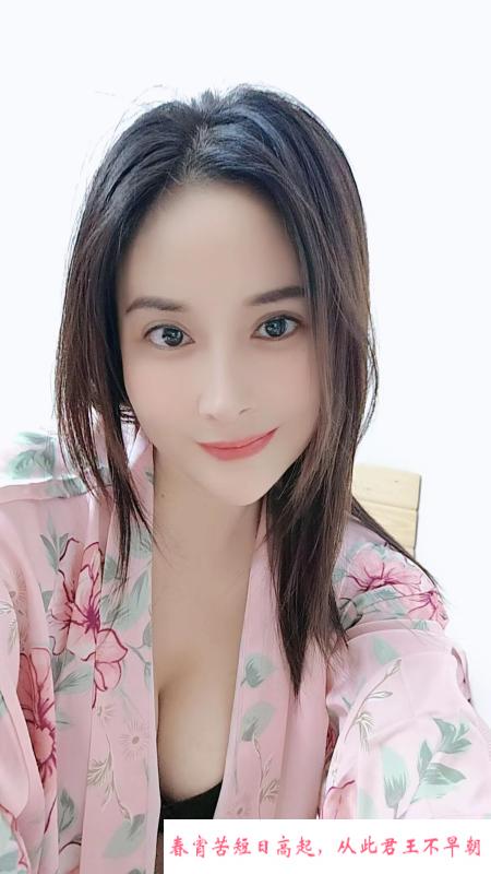 熟女莉莉 第1张