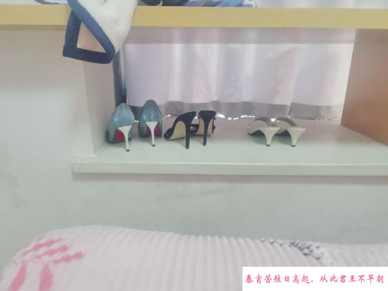 性感大嘴少妇 第2张