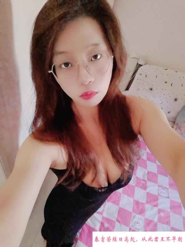 温柔性感长腿鱼儿 第3张