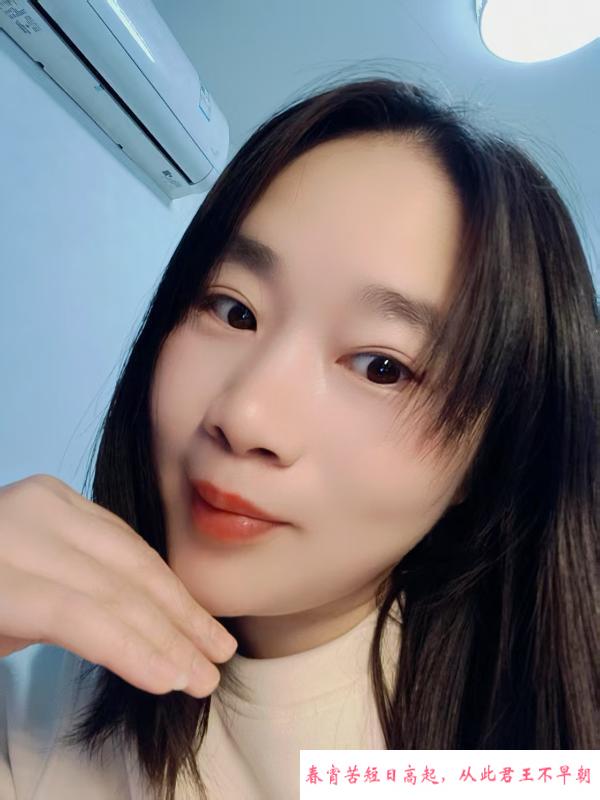 D胸肥臀小姐姐 第1张