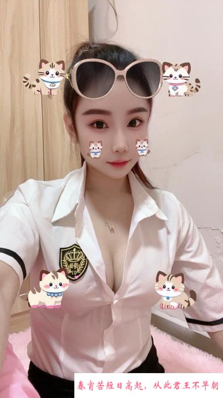 三点粉嫩美背小姐姐 第2张
