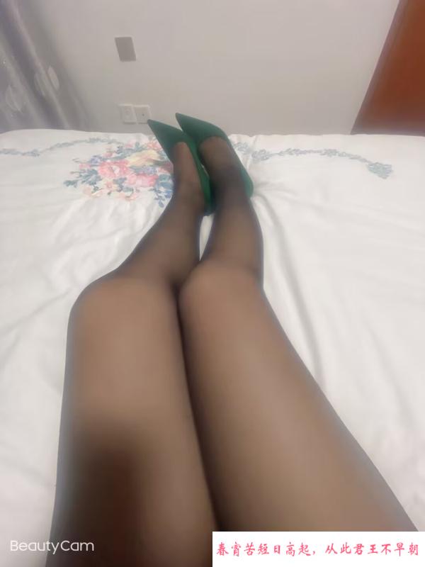 昆明美腿熟妇 第3张