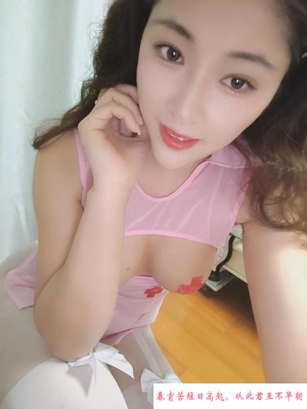 巨乳丰臀黑丝妇 第3张