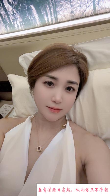 气质女神 第2张