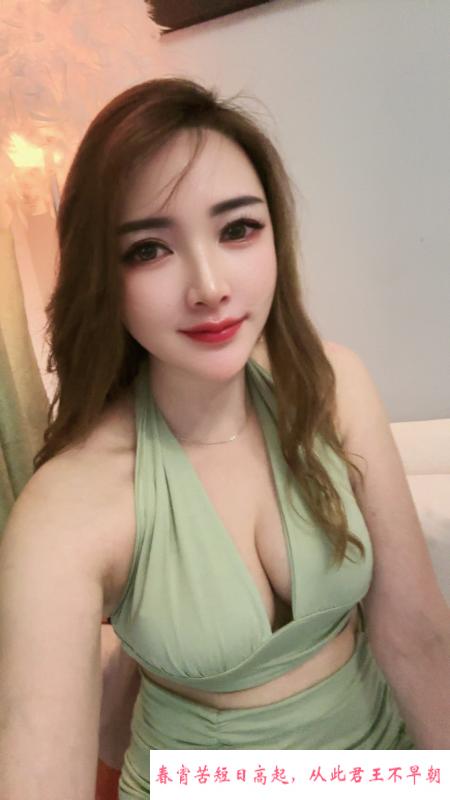 天河风骚少妇 第2张