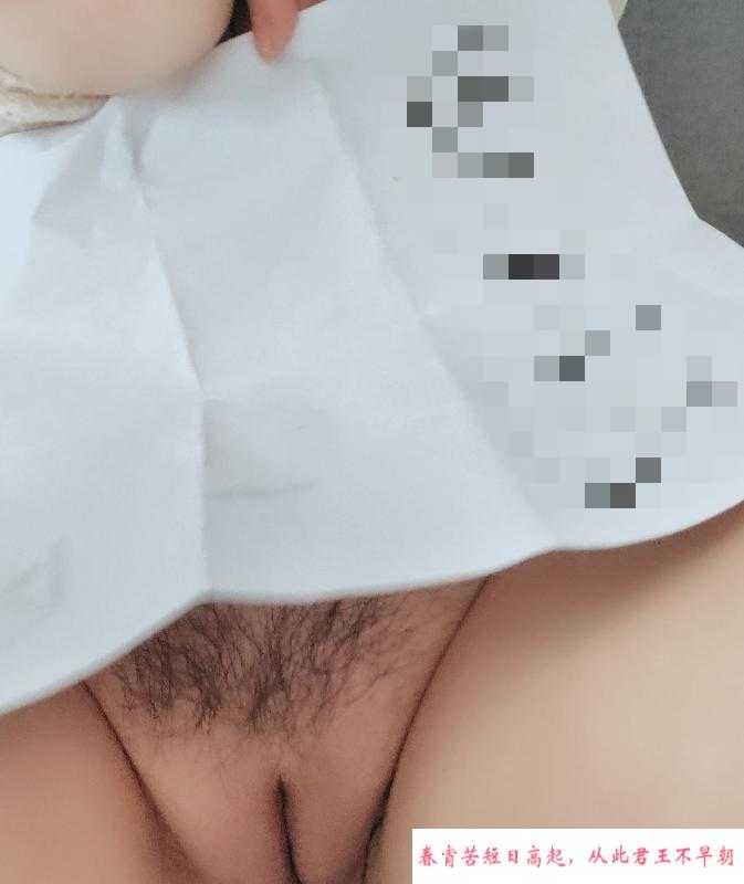 三点粉气质熟女 第3张