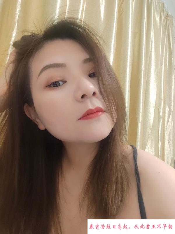 雨花贾西大胸美女 第1张