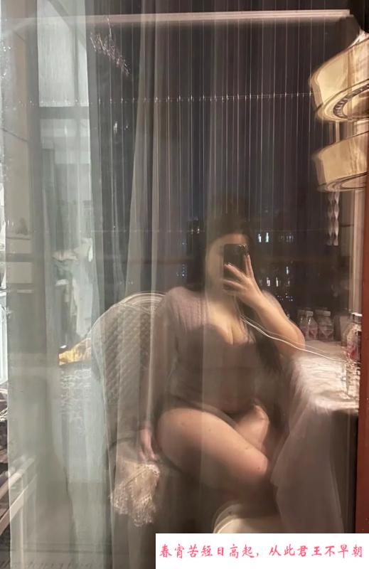 再次邂逅美女萍萍 第1张