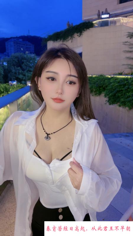 梅花园舌吻御姐 第3张
