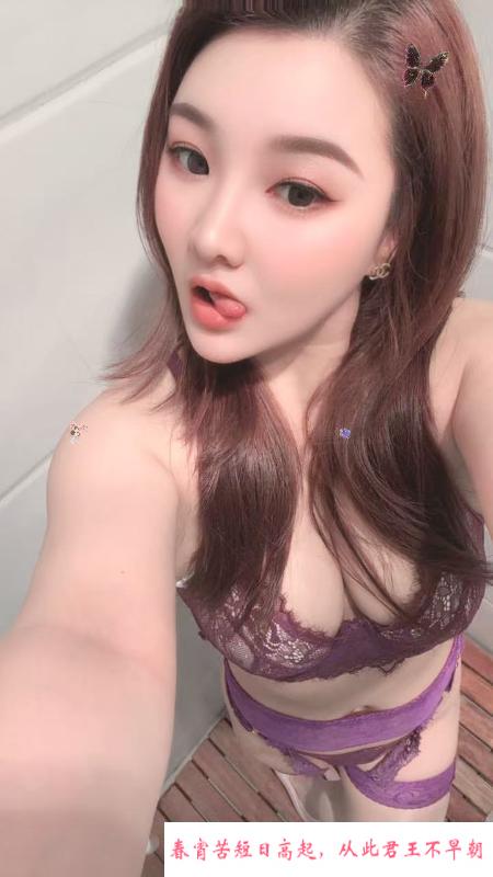 长宁桃子美甲师 第1张