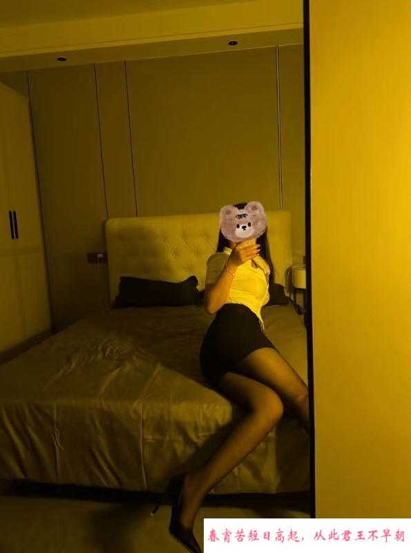 御姐大胸mimi 第3张