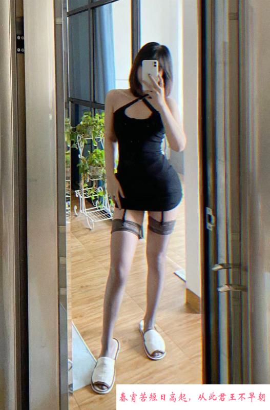 闵行瑜伽小姐姐 第1张