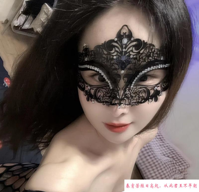 仙鹤街性感少妇 第1张