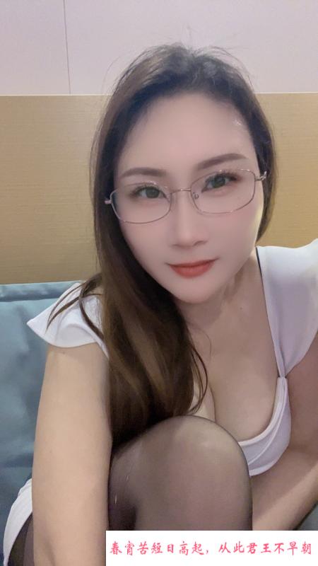 性感大波霸少妇 第3张