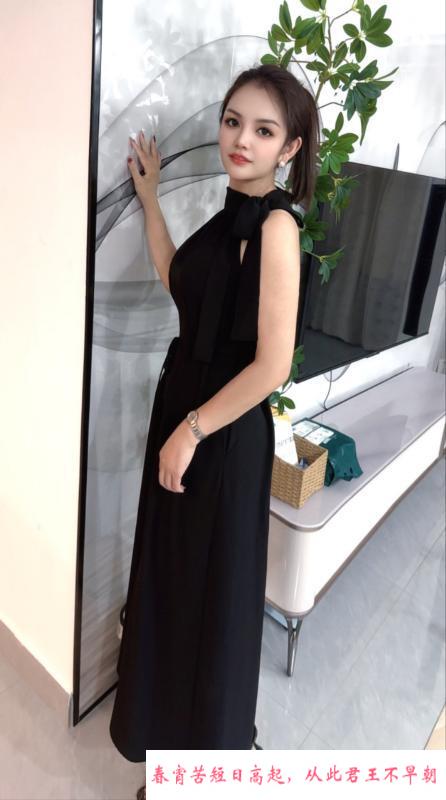 来自新疆的美女 第2张