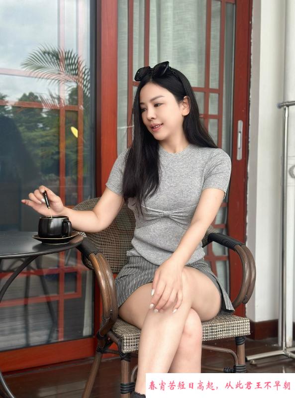 广州轻熟美臀小鱼 第4张